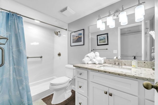 554 NW Coral Court 303, Fort Walton Beach, FL 32548