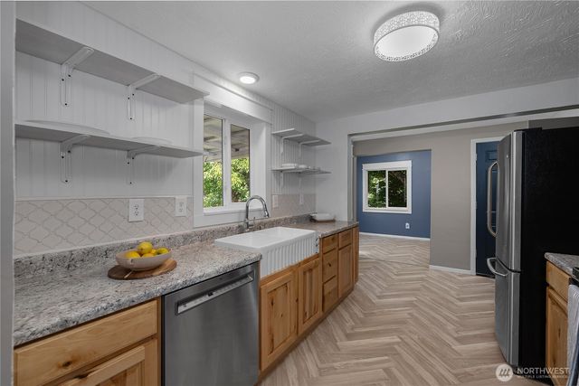 924 Tobin Avenue, Shelton, WA 98584