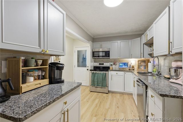 202 N Jackson Street, Raeford, NC 28376