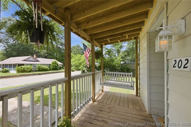 202 N Jackson Street, Raeford, NC 28376