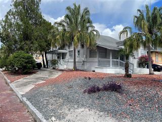 2113 W NORTH B STREET, Tampa, FL 33606