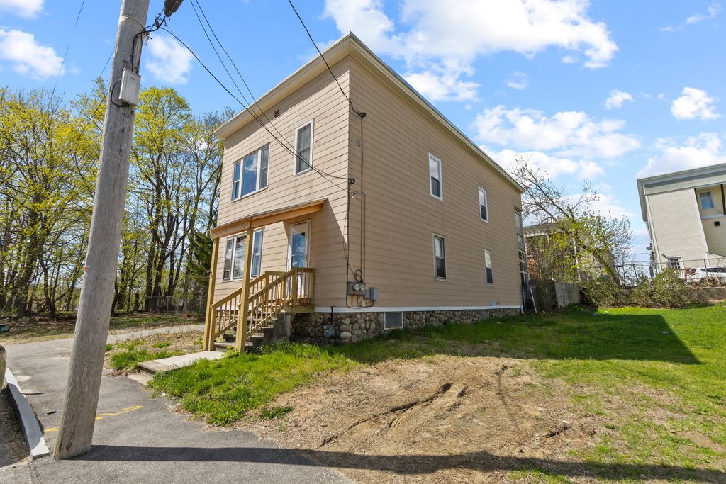 117 Shawmut Street, Lewiston, ME 04240 — photo 2
