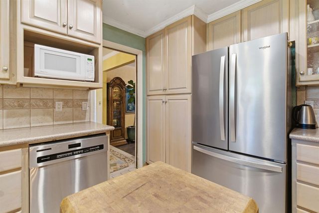 5324 Oakview Ln, Stockton, CA 95212