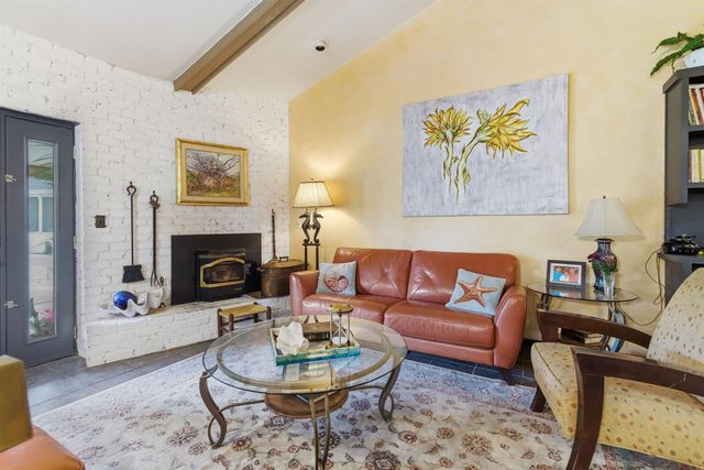 5324 Oakview Ln, Stockton, CA 95212