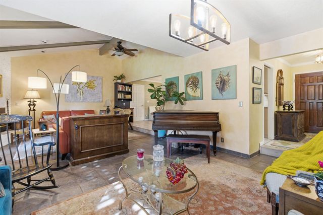 5324 Oakview Ln, Stockton, CA 95212