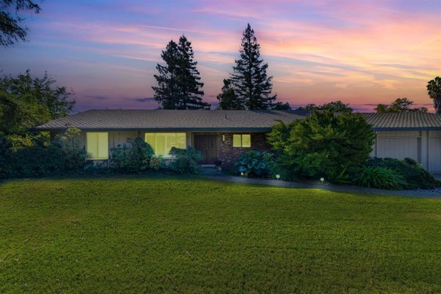 5324 Oakview Ln, Stockton, CA 95212