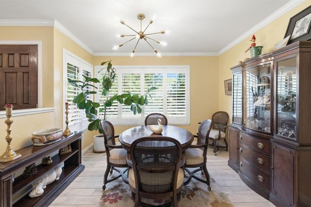 5324 Oakview Ln, Stockton, CA 95212