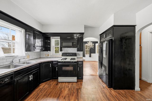 207 E Boulevard, Kokomo, IN 46902