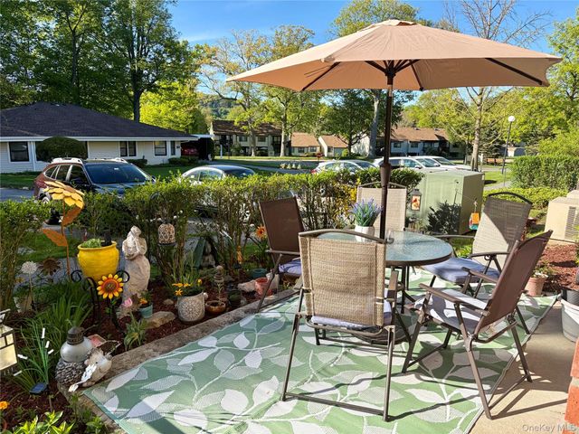 23 Dorset Court C, Yorktown Heights, NY 10598