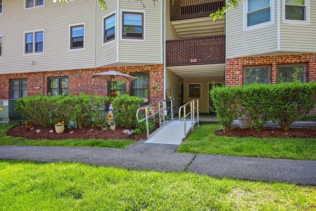 23 Dorset Court C, Yorktown Heights, NY 10598
