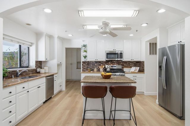 1035 Lorne Way, Sunnyvale, CA 94087
