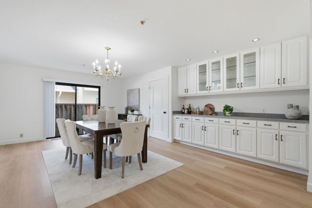 1035 Lorne Way, Sunnyvale, CA 94087