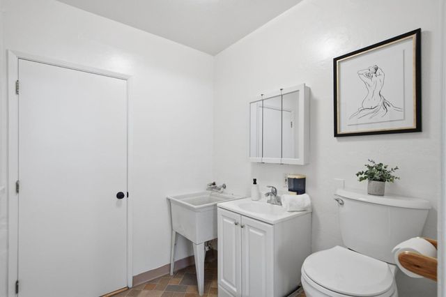 1035 Lorne Way, Sunnyvale, CA 94087