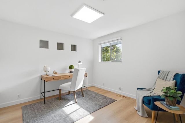 1035 Lorne Way, Sunnyvale, CA 94087