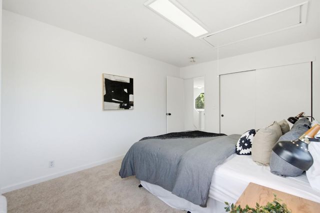 1035 Lorne Way, Sunnyvale, CA 94087