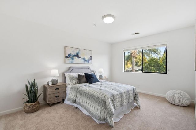 1035 Lorne Way, Sunnyvale, CA 94087