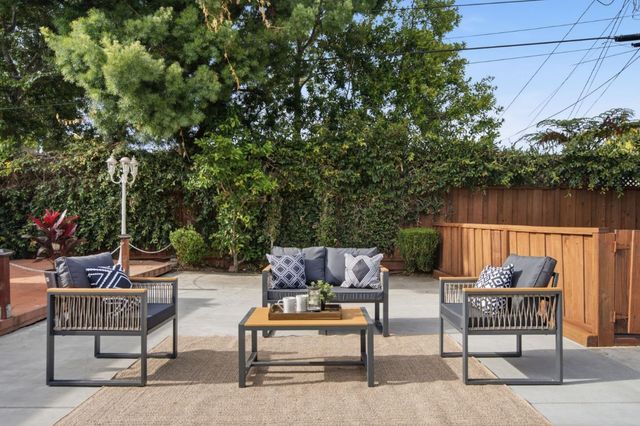 1035 Lorne Way, Sunnyvale, CA 94087