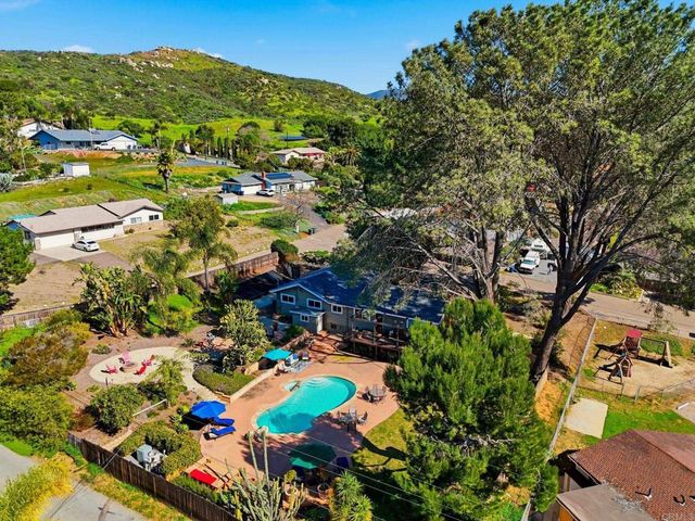 3212 Star Acres Drive, Spring Valley, CA 91978