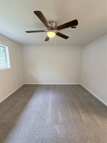 2102 Lake Creek Drive, Houston, TX 77339