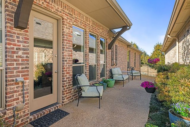 645 E Hill Street, Keller, TX 76248