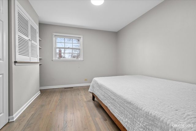 1104 N Brainard Street, Naperville, IL 60563