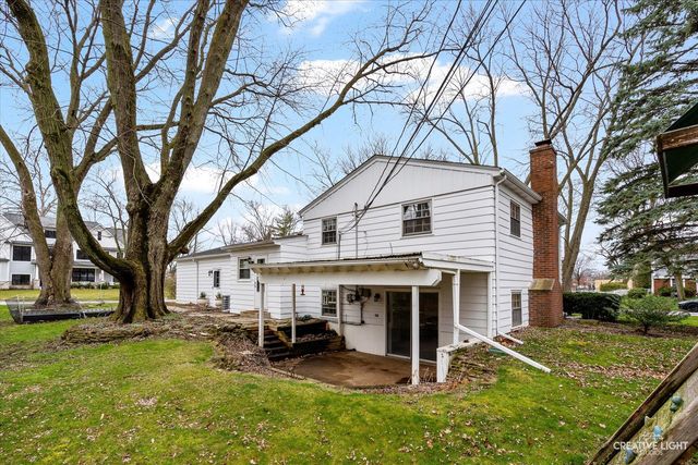 1104 N Brainard Street, Naperville, IL 60563