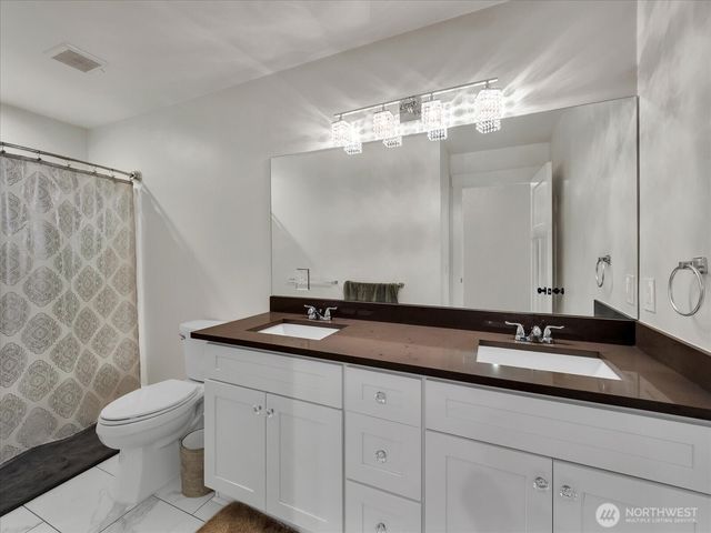 2204 158th Street Ct E, Tacoma, WA 98445