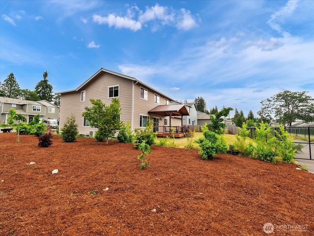 2204 158th Street Ct E, Tacoma, WA 98445