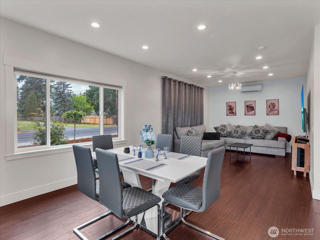 2204 158th Street Ct E, Tacoma, WA 98445