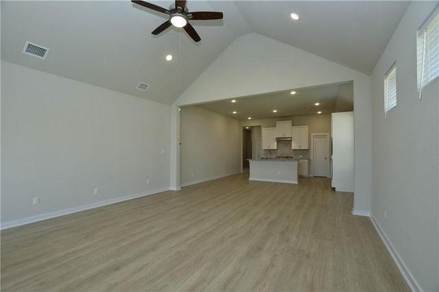 145 High Plains DR, Georgetown, TX 78628