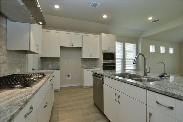 145 High Plains DR, Georgetown, TX 78628