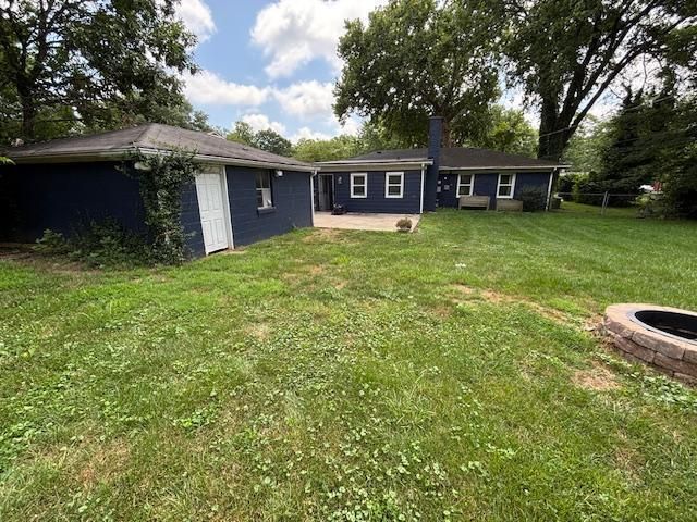 3527 Greentree Road, Lexington, KY 40517