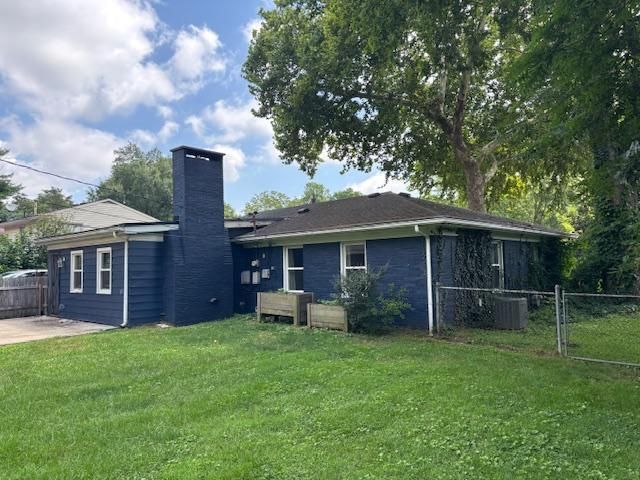 3527 Greentree Road, Lexington, KY 40517
