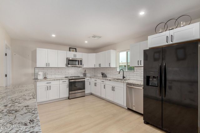 6908 W WANDA LYNN Lane, Peoria, AZ 85382