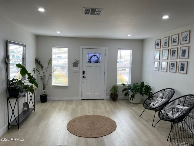 6908 W WANDA LYNN Lane, Peoria, AZ 85382