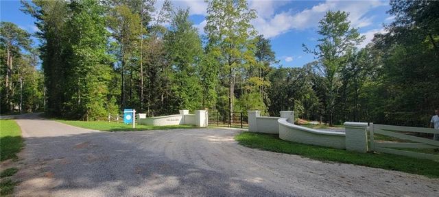 22 Vineyard Road, Dallas, GA 30132