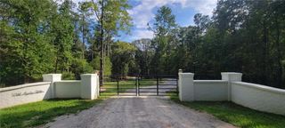 22 Vineyard Road, Dallas, GA 30132