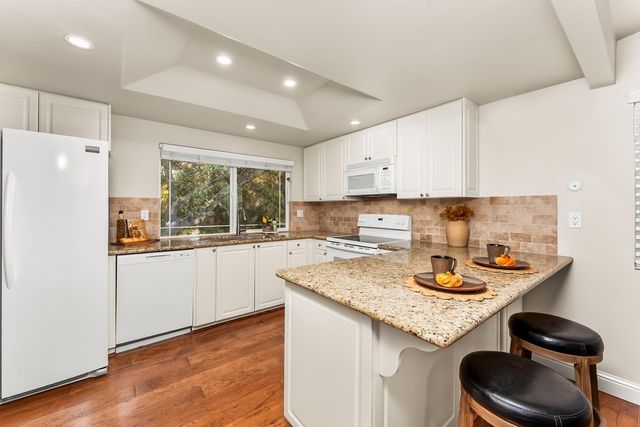 2440 Sandpiper Way, Cameron Park, CA 95682