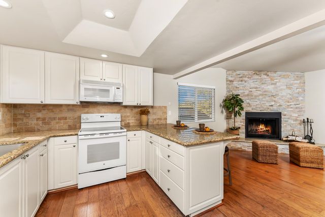 2440 Sandpiper Way, Cameron Park, CA 95682