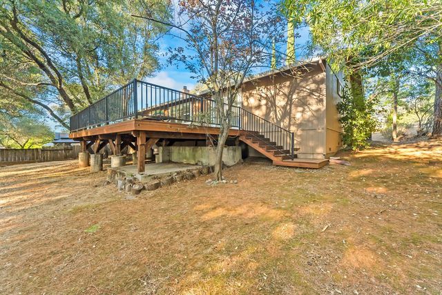 2440 Sandpiper Way, Cameron Park, CA 95682