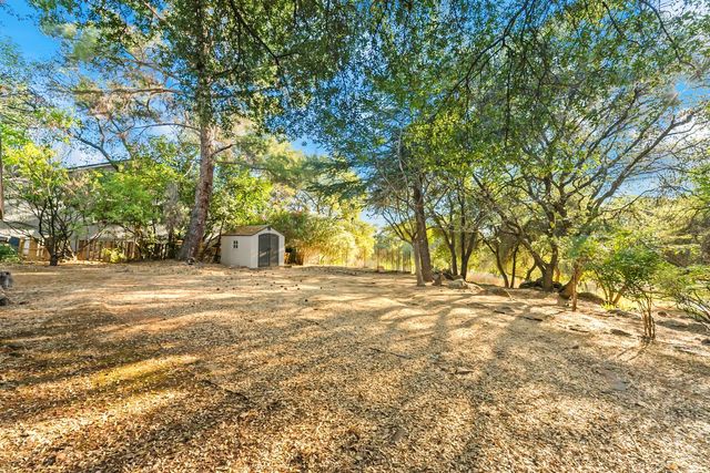 2440 Sandpiper Way, Cameron Park, CA 95682