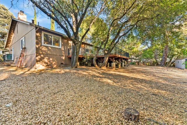 2440 Sandpiper Way, Cameron Park, CA 95682