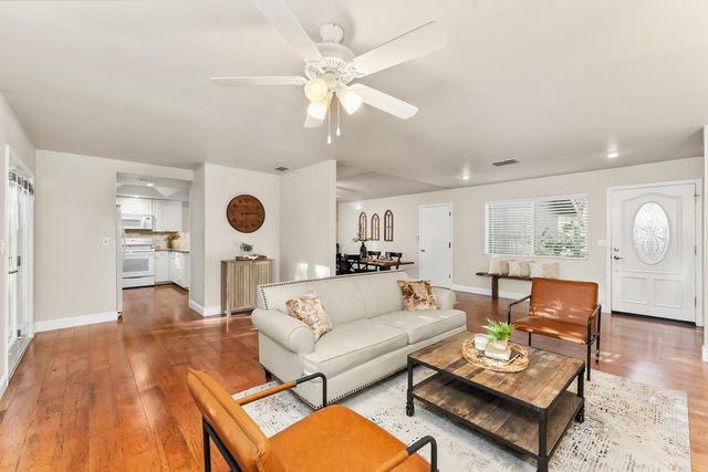 2440 Sandpiper Way, Cameron Park, CA 95682