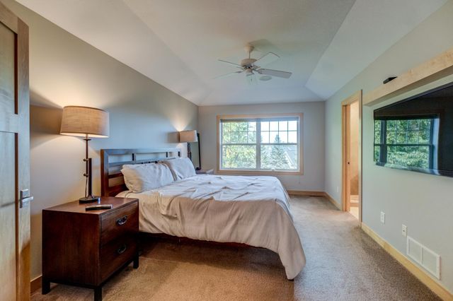 276 Country Road, Stillwater, MN 55082
