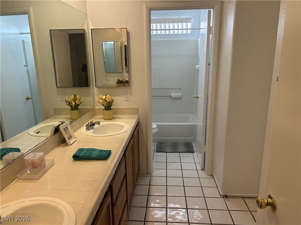 Image 30 of property listing at 6672 Golden Pond Circle, Las Vegas, NV 89108