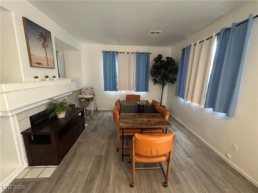 Image 5 of property listing at 6672 Golden Pond Circle, Las Vegas, NV 89108