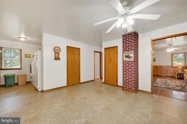 7141 PEARSONS CORNER RD, Dover, DE 19904