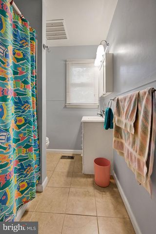 7141 PEARSONS CORNER RD, Dover, DE 19904