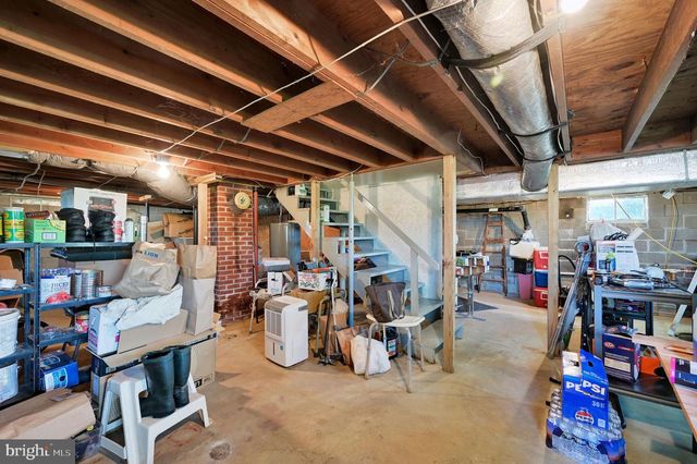 7141 PEARSONS CORNER RD, Dover, DE 19904