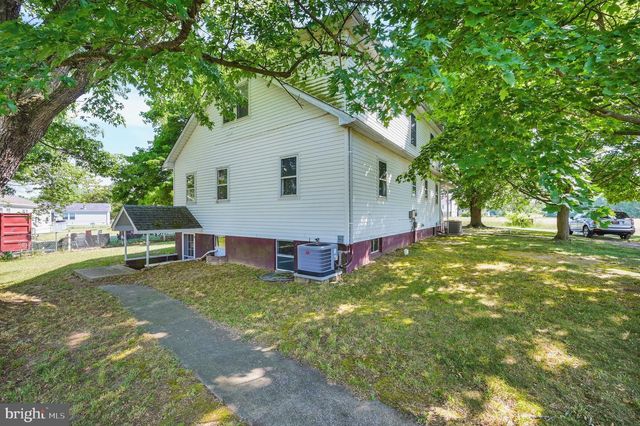 7141 PEARSONS CORNER RD, Dover, DE 19904
